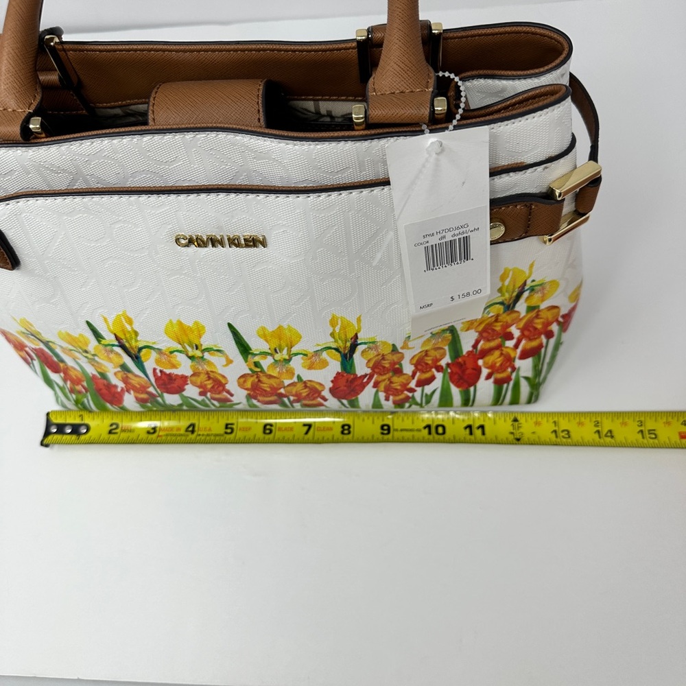 NWT Calvin Klein Daffodil Purse - Picture 12 of 16